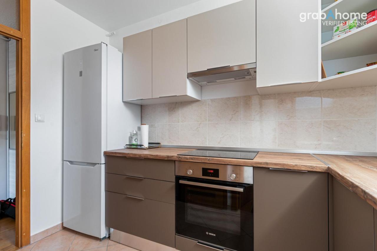 Crosspoint Zagreb Appartement Buitenkant foto